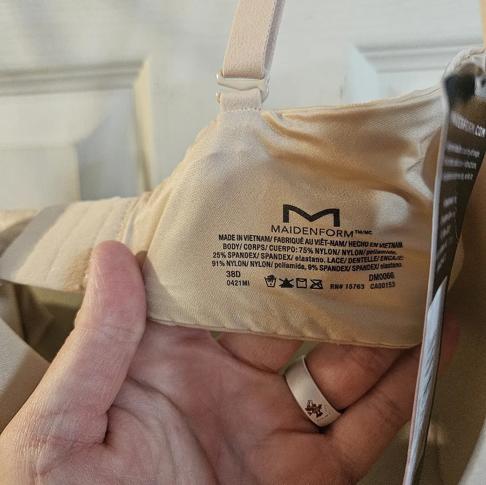 MAIDENFORM PUSH-UP BRA: CONVERTIBLE STRAPS: BEIGE: NEW WITH TAGS: SIZE 38D